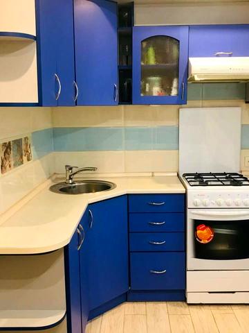 Фабрично-Заводська вул., 23