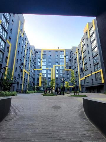 Залізнична вул., 9А