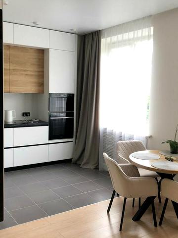 Олександрівський просп. (Косіора), 122а