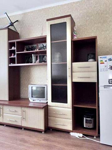 Довгострокова оренда 1к Квартира Гарібальді вулиця