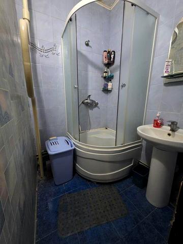 Продам 4-х комнатную квартиру метро Студенческая