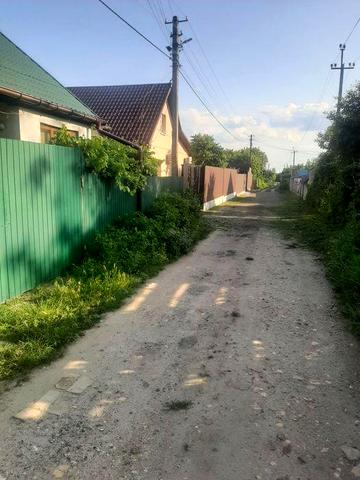 Здам пів будинку, кунг, погреб і землю під інтер - маг. Чи інший бізне