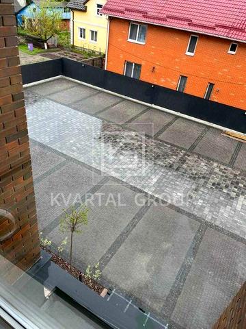 Центрі Ірпеня готова квартира в зданому будинку з газом. Роби ремонт!