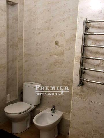 Продаж 1к Квартира Захисників України (Генерала Бочарова) вулиця