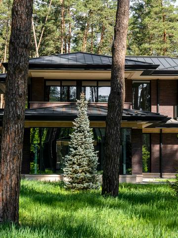 Плютовська вул.