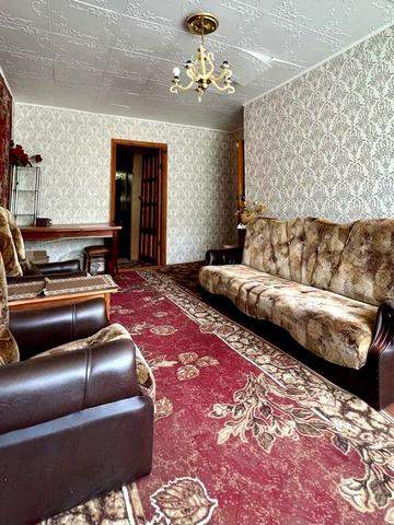 3-кімнатна квартира, вул. Лавреньова, біля ринку, 2/10, з автономкою