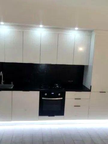 Олекси Довбуша вул., 8б