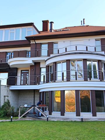 Привітна вул.