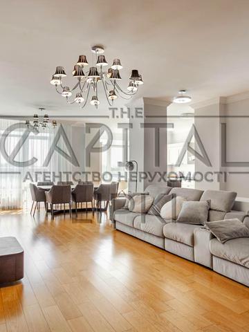 Андрія Верхогляда вул. (Михайла Драгомирова), 5