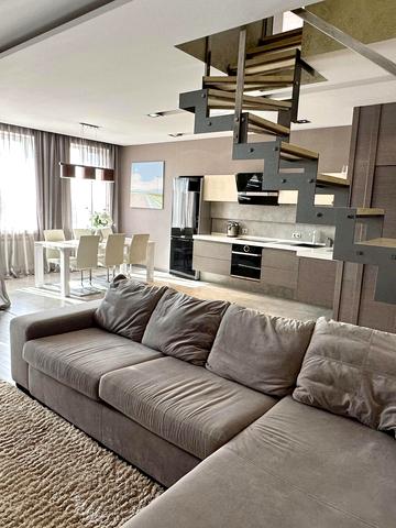 Базарна вул., 5/2