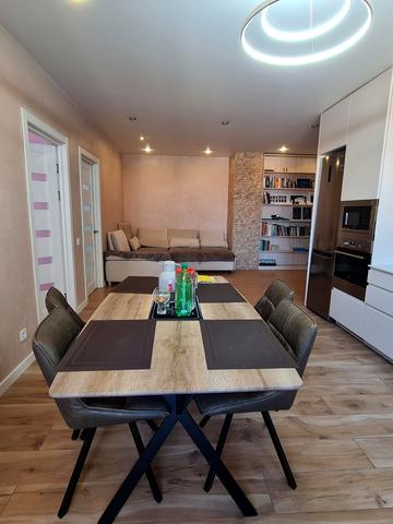 Білоруська вул., 36-А