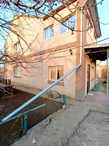 Верхоли вул., 23