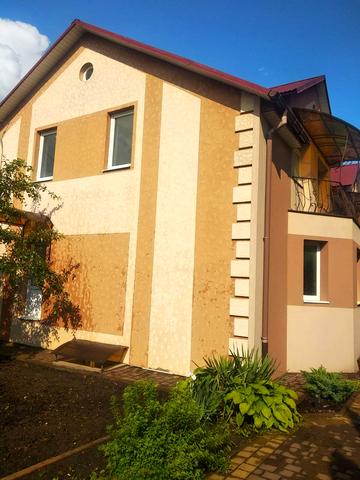 Незалежності вул., 8