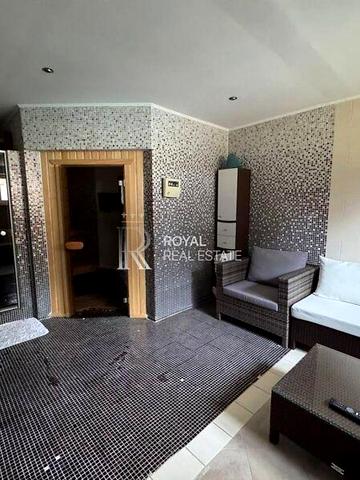 Довгострокова оренда 5к Дім Князя Володимира Мономаха (Отто Шмідта) вулиця