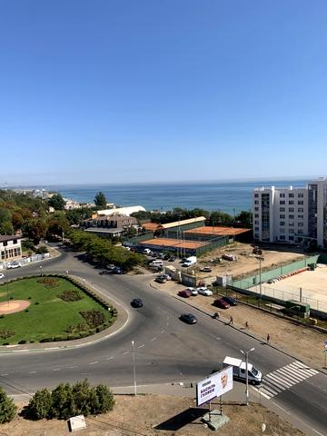 Паркова вул., 30