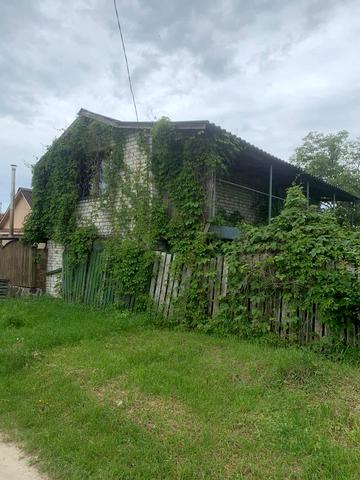 8го березня, 38