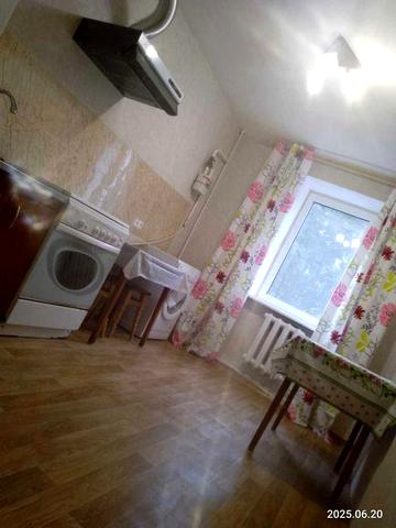 Здам в оренду  квартиру м. Світловодськ (Ревівка)