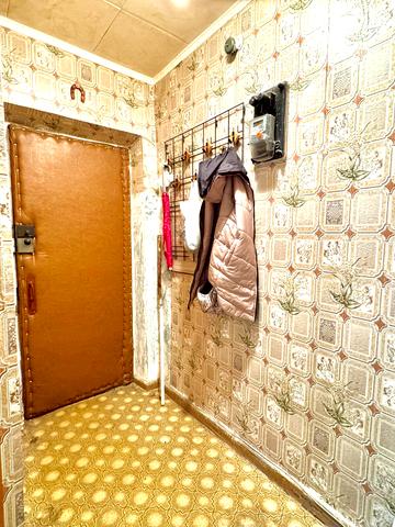 Південнопроектна вул., 18