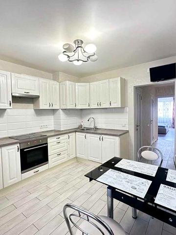 3 кімнатної  квартири в ЖК Крістер Град Виноградар біля Варшавського ЖК Крістер Град