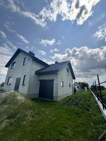 Вишнева вул.