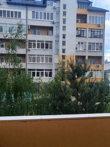 Августина Волошина вул., 3-Б