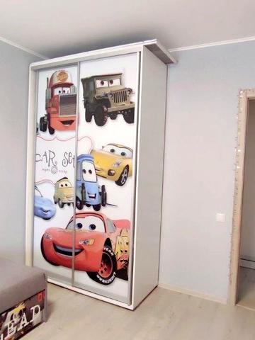 Красносільського вул., 45