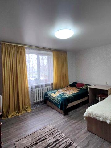 Продається три 1-но кімнатні квартири будинку в центрі с. Слобода