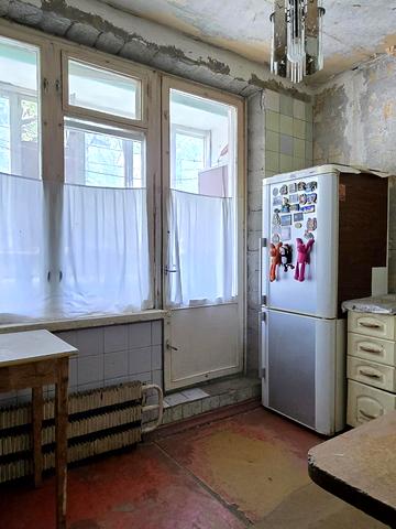 Європейська вул. (Новгородська), 12