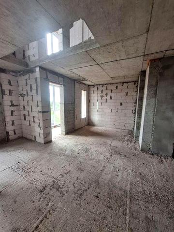 Квартира на двох рівнях вул Садова