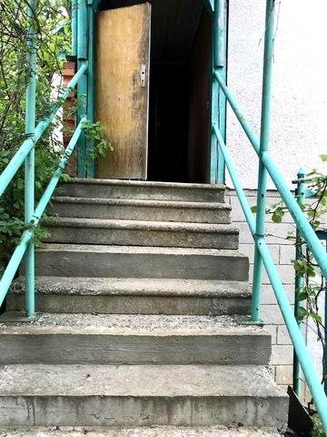 Продається ділянка з будинком - дача!