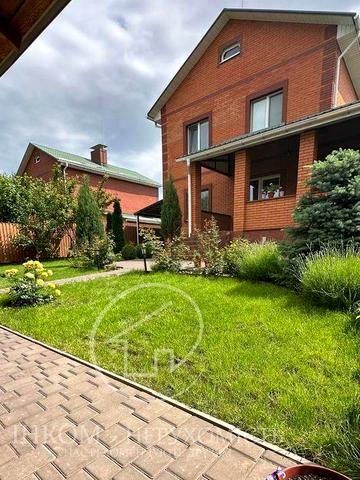 Будинок Веретенівка (Версаль)