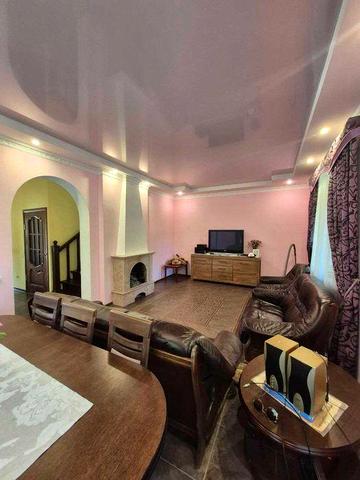 продаж будинку у с. Родниківка - ідеальний дім для комфортного життя!