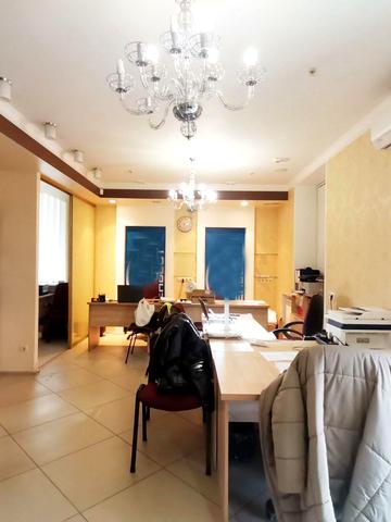 Соборний просп. (Леніна), 104