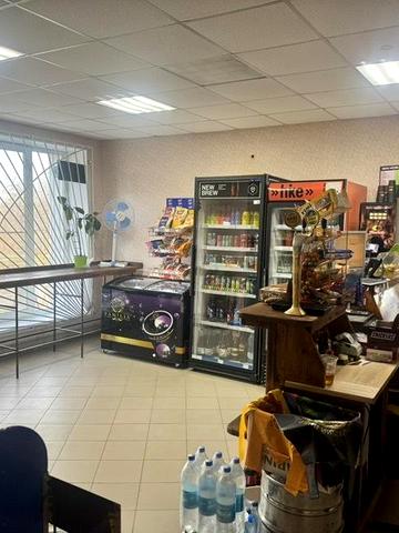 Центральна, 52