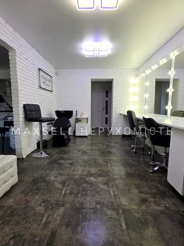 Магістратська, 20