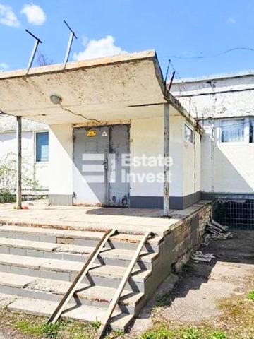 Івана Каркача бульв., 75