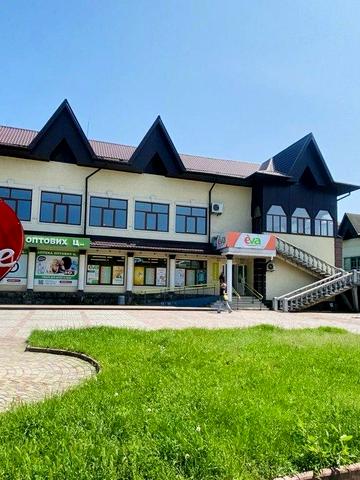 Незалнжності, 1