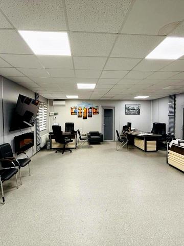 Архітектурна вулиця, 1