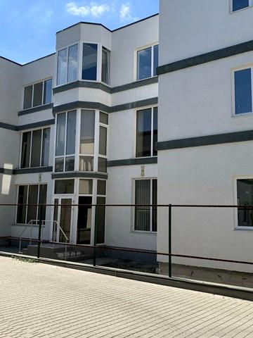 Київська вул., 1/8