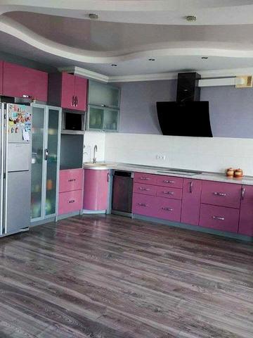 Продаж квартири по вул. Київський шлях 1Д