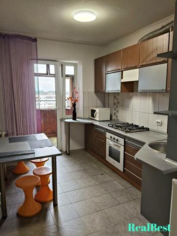 Буковинська вул., 6