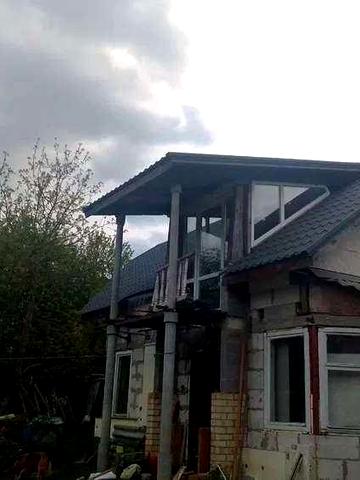 Продаж коттеджу --> 2 поверхи 120 кв. м у с. Чайки