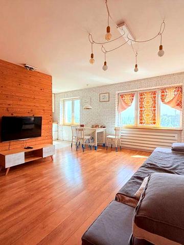 Продається 2-кімнатна квартира вул. Агнії Барто, 5