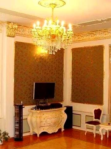 Олеся Гончара вул. (Енгельса), 1