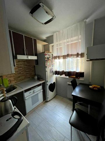 Ферганська вул., 33а