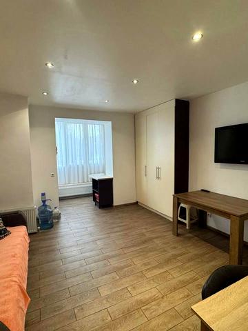 Озерна вул., 14а