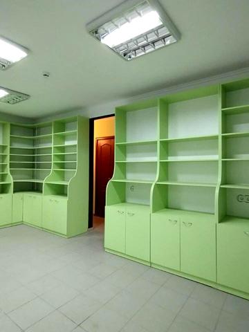 Сонячна вул., 8