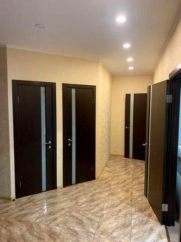 Продаж 2-х кімнатної квартири вул. Драгоманова, 40-Є, 81 кв.м.