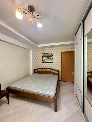 Київська вул., 44