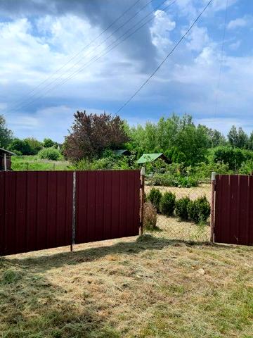 (Веснянка)Дачний будинок, 20 сотих, ставок, світло, скважина, приватиз